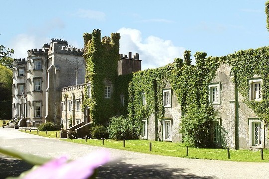 7 Night Irish Castle & Manors Tour from $1391CAD incl Car Rental - Save 15%