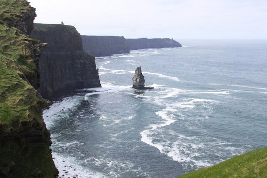 7 Night Best of Wild Atlantic Way from $530 pps Incl. Car Rental - Take in the rugged beauty of Ireland's famous Atlantic Coast. 