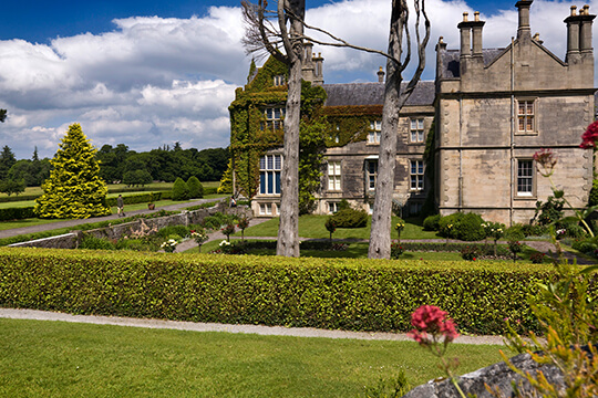 Muckross House, Gardens & Traditional Farms